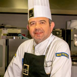 Chef Юри Велев